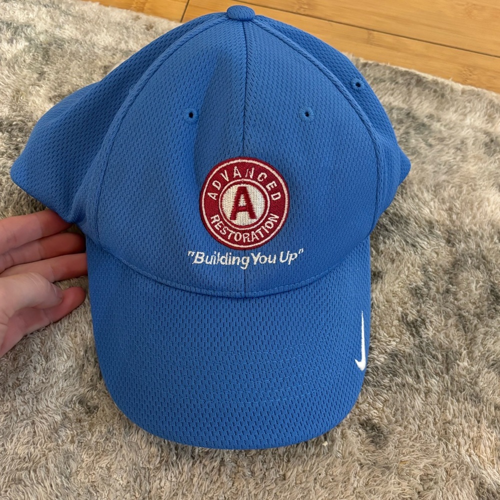 Nike golf hat
